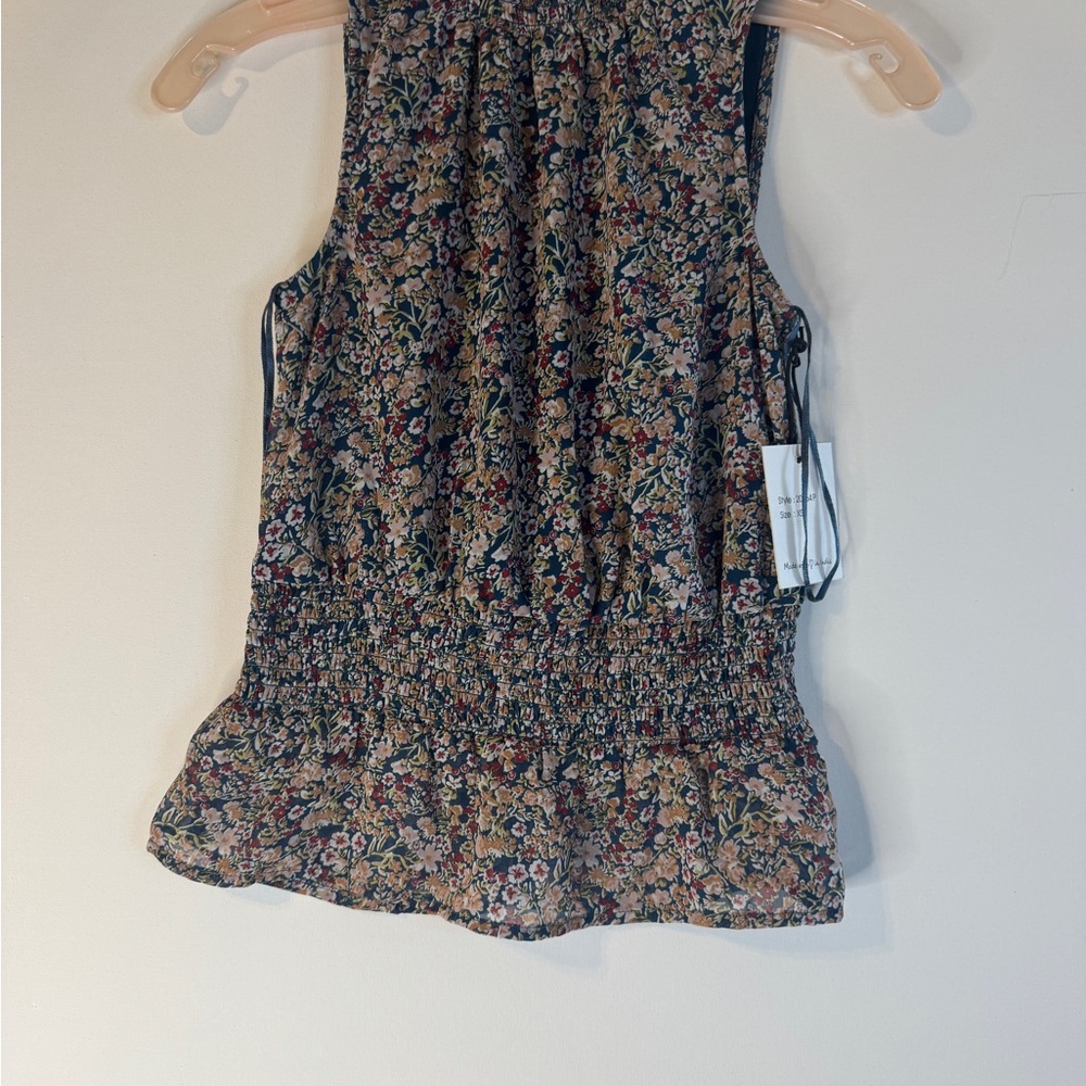 Japna Multicolor Floral Sleeveless Top